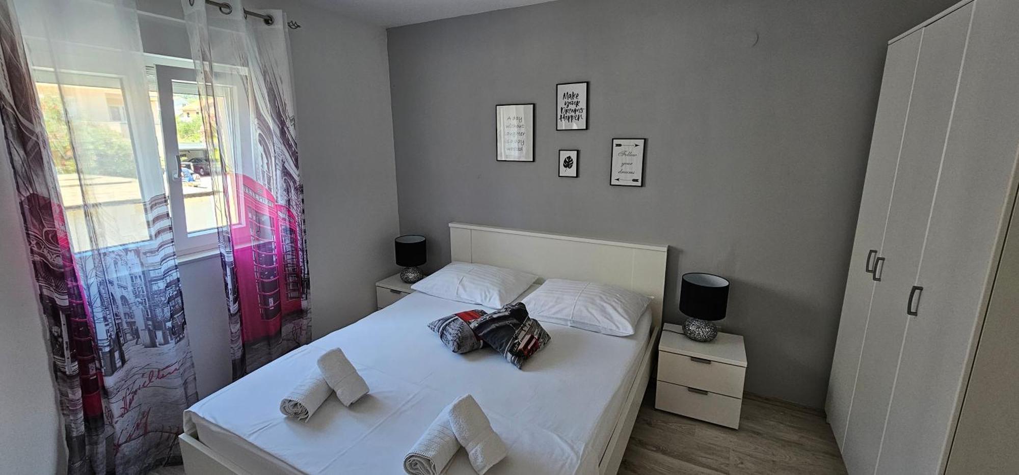 Apartments Koval Orebic Luaran gambar