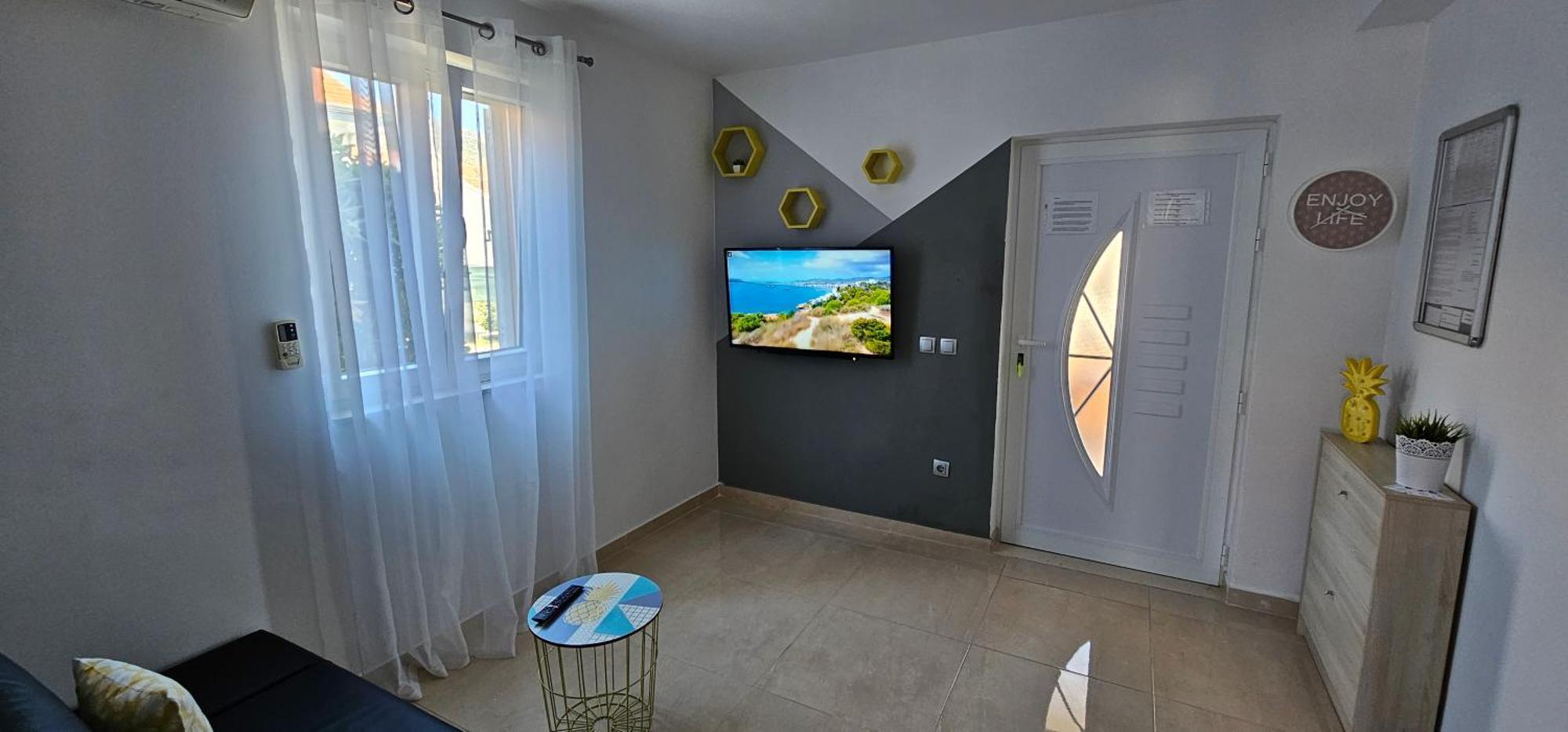 Apartments Koval Orebic Luaran gambar
