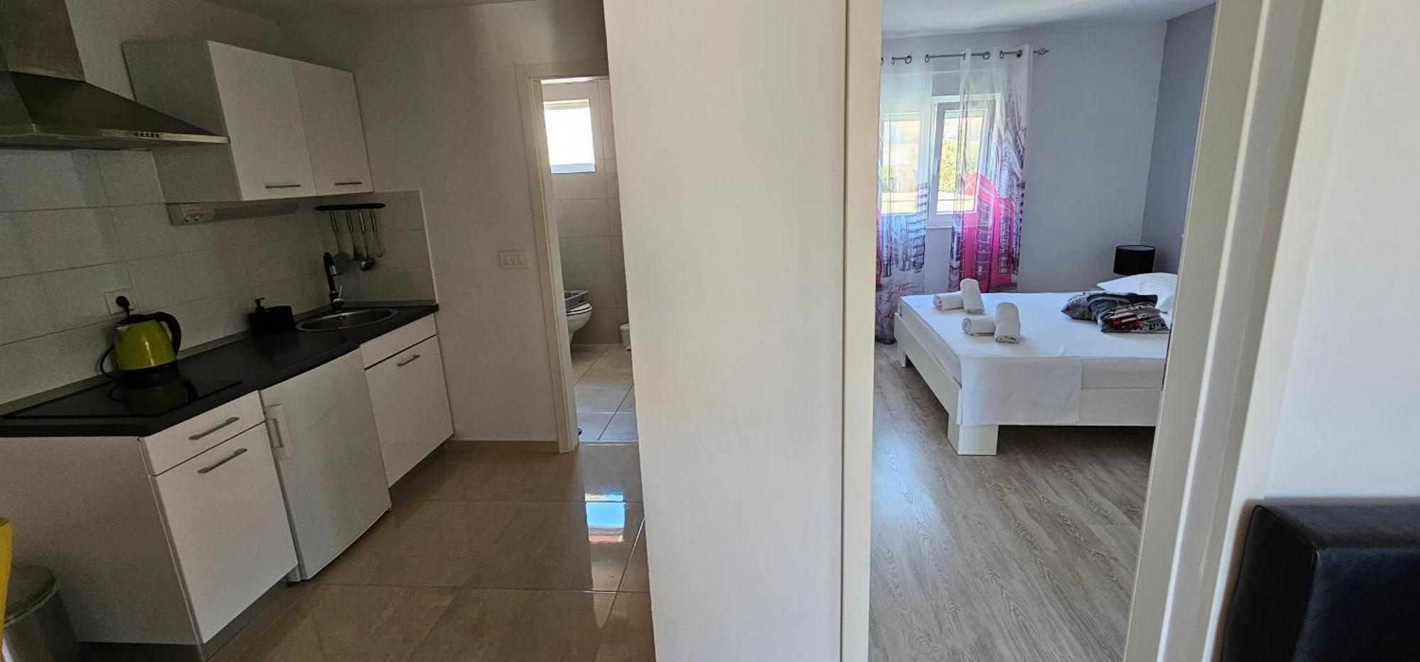 Apartments Koval Orebic Bilik gambar