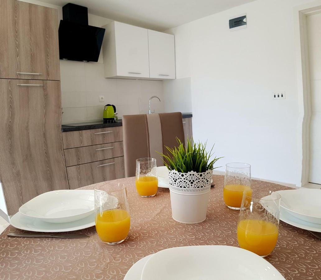 Apartments Koval Orebic Luaran gambar